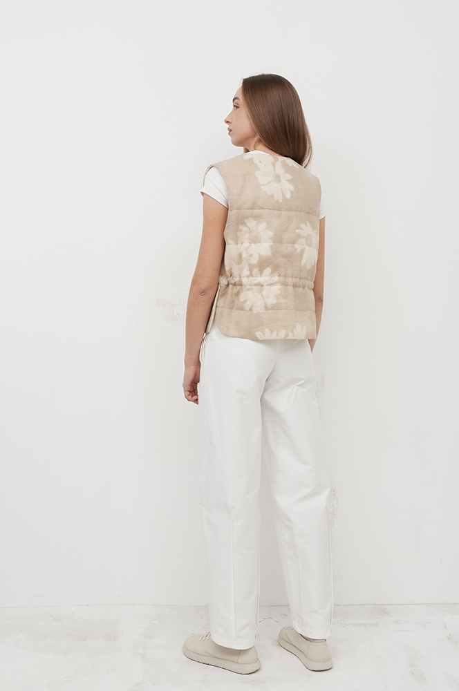 Камізелька стьобана з кишенями льон квіти (КА 87/9)